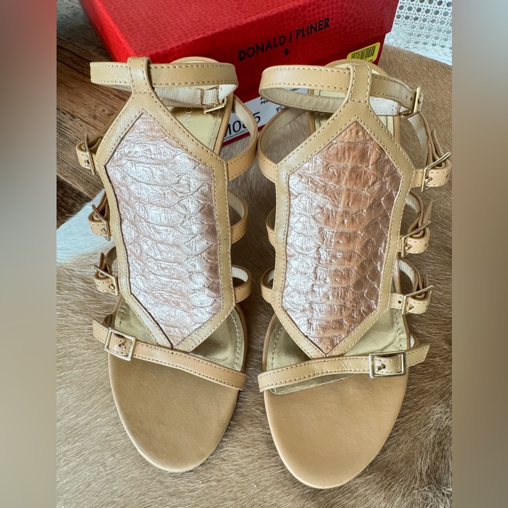 Donald J Pliner TENA Pearlized Python Nude Strappy High Heels 8.5